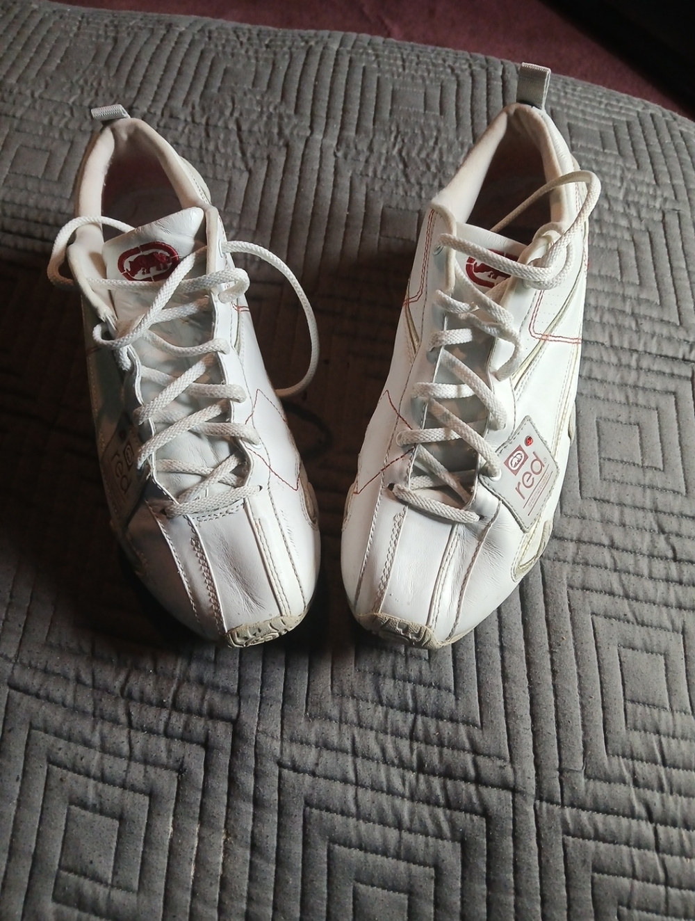 Women's Red White Ecko Red Rhino Lace-Up Athletic Sneakers.  Size 10.